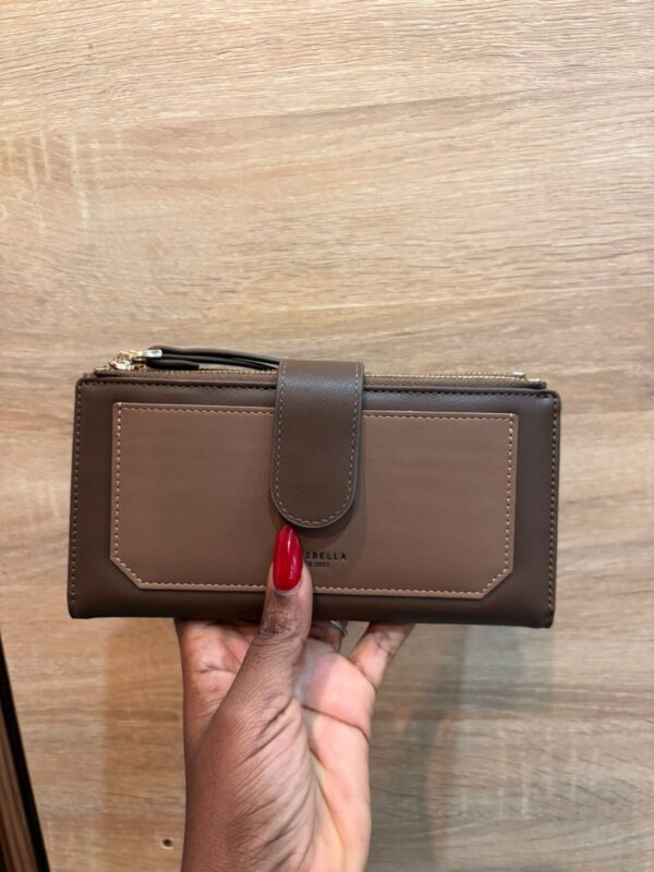 naila purse brown