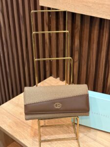 makaio purse